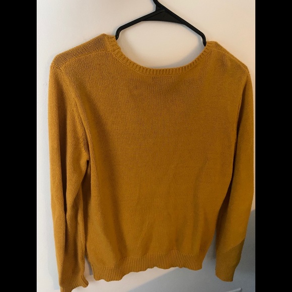 Sweater - Picture 2 of 3